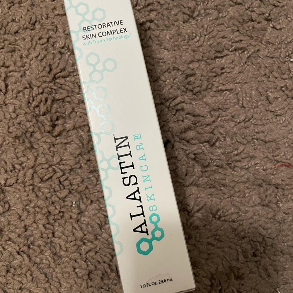 Alastin restorative skin complex